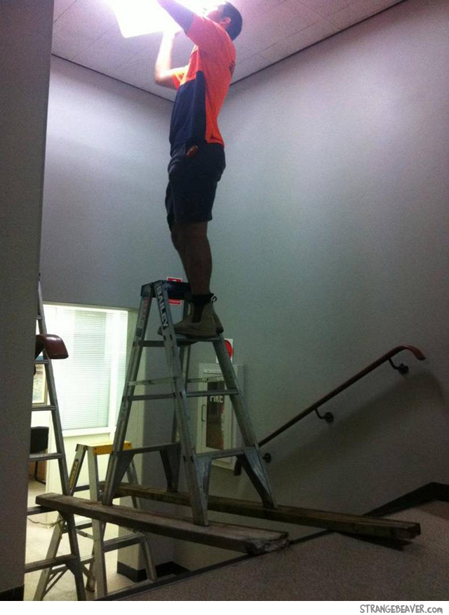 Funny stupid work safety fail
